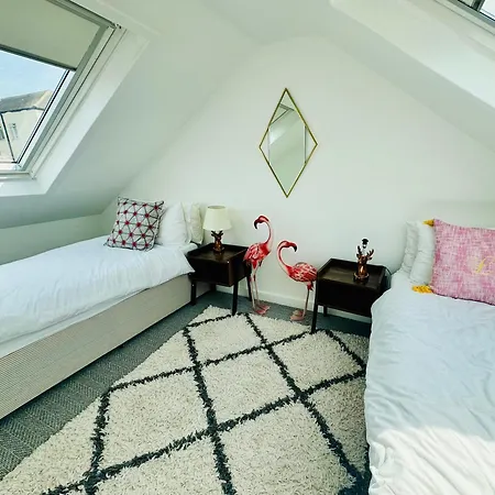 Eclectic Seaside 4 Bedroom Artists Residence Margate Exterior photo