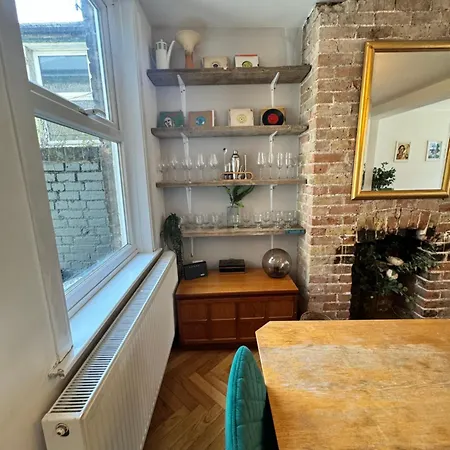 Eclectic Seaside 4 Bedroom Artists Residence Margate Exterior photo